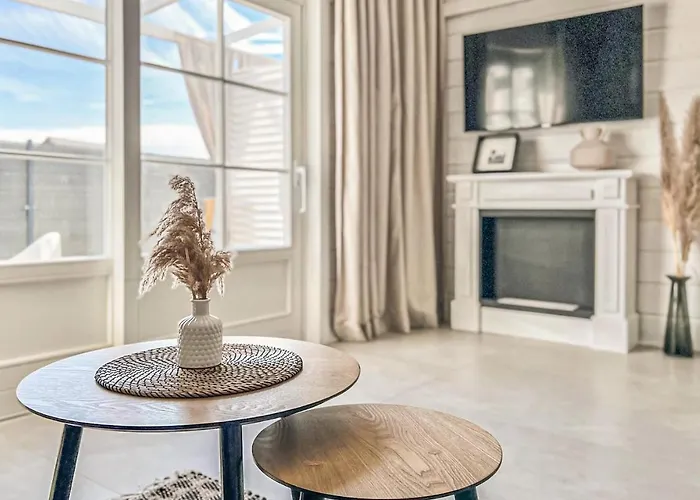 2 Bedroom Awesome In Mielno (Koszalin)