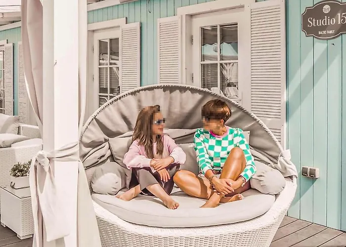 Сasa de vacaciones 2 Bedroom Awesome In