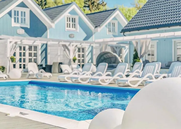 2 Bedroom Awesome In Сasa de vacaciones *